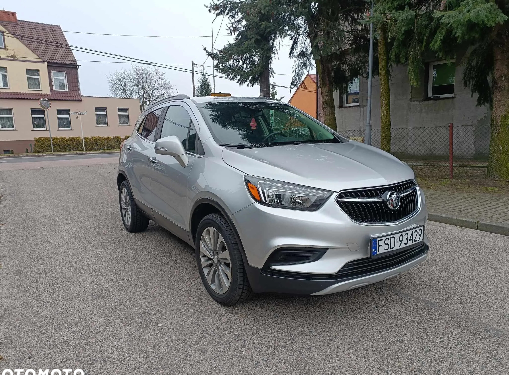 Peugeot 2008 cena 54000 przebieg: 69000, rok produkcji 2017 z Kielce małe 29